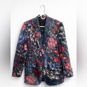 Tailored Artistic Blazer – Custom Made, Fully Lined, Unique Fabric
Condition: